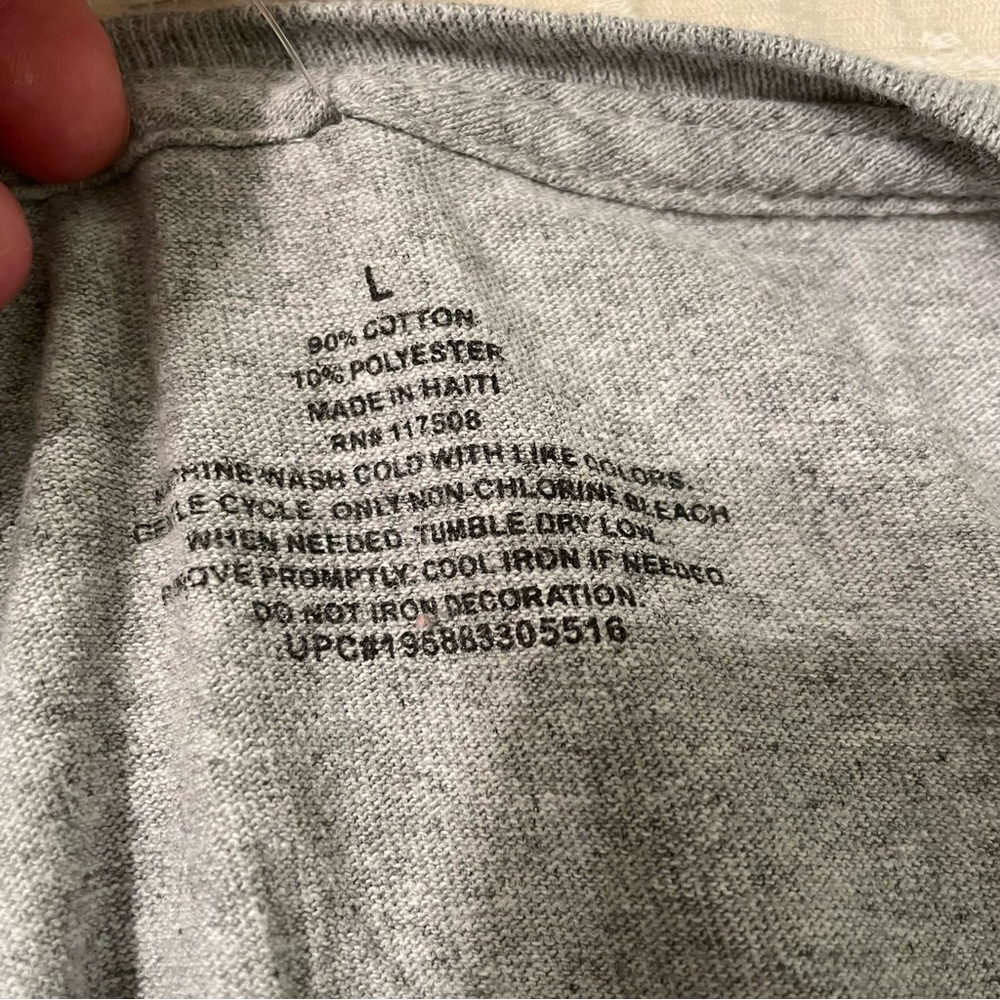 Explore Tee unisex large